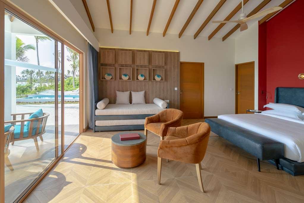 Joy Island Maldives Hotel Thulhaagiri Room photo